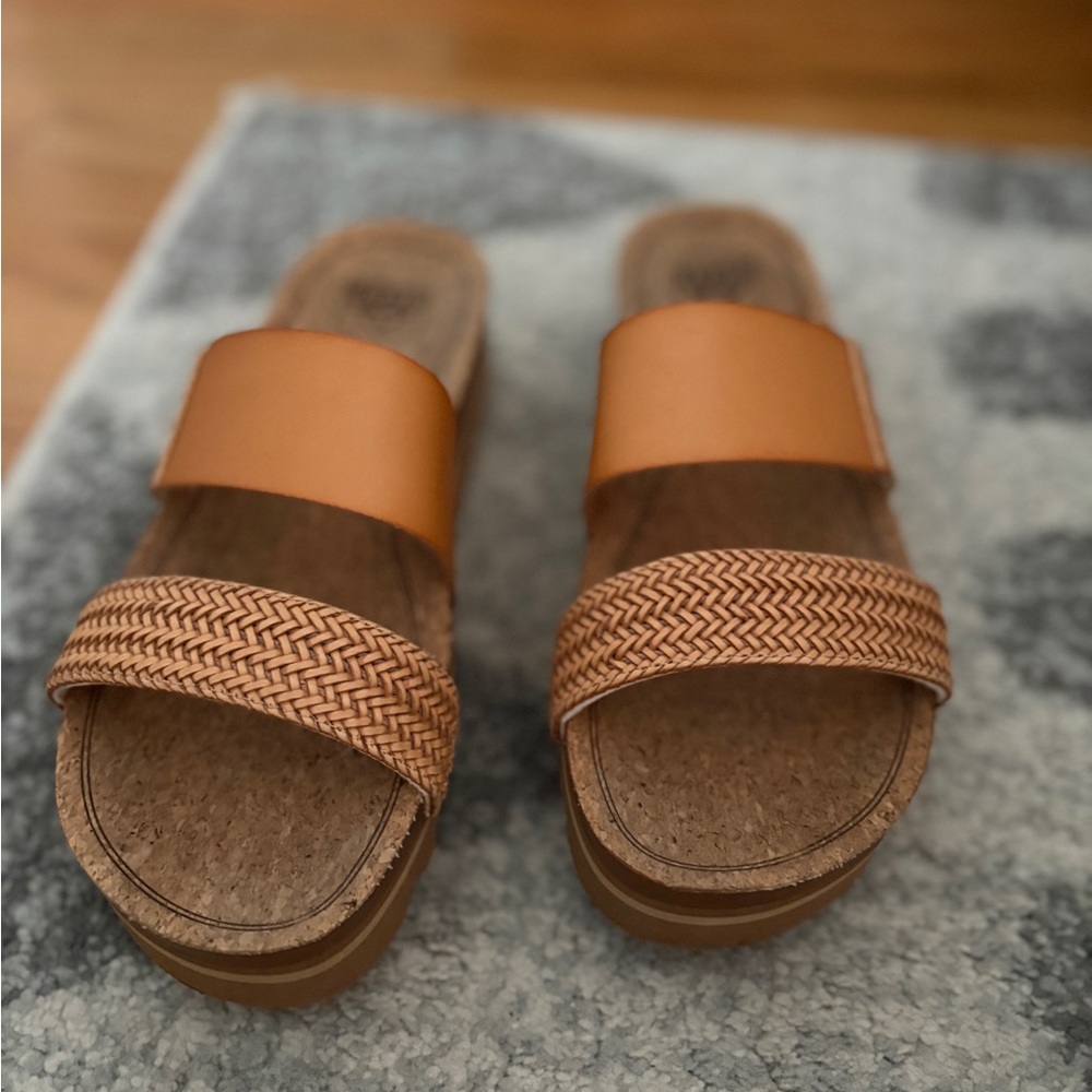 Reef Tan Woven Braided Strap Women's Sandals size 9